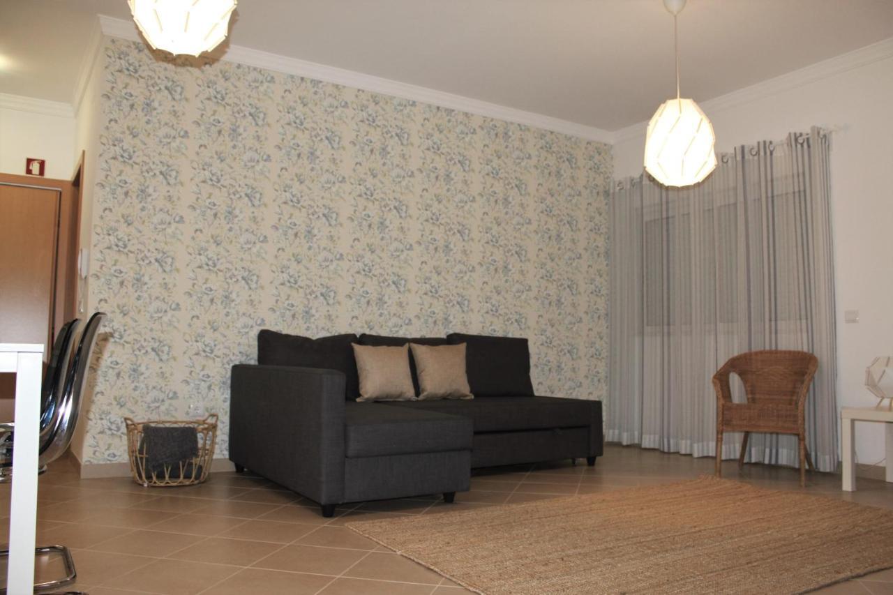 Casa Camoes, Near Airport, 4Km Faro Beach Apartment Luaran gambar