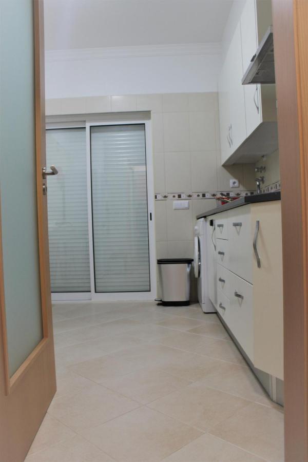 Casa Camoes, Near Airport, 4Km Faro Beach Apartment Luaran gambar