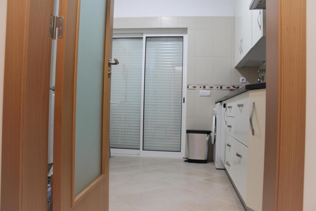 Casa Camoes, Near Airport, 4Km Faro Beach Apartment Luaran gambar