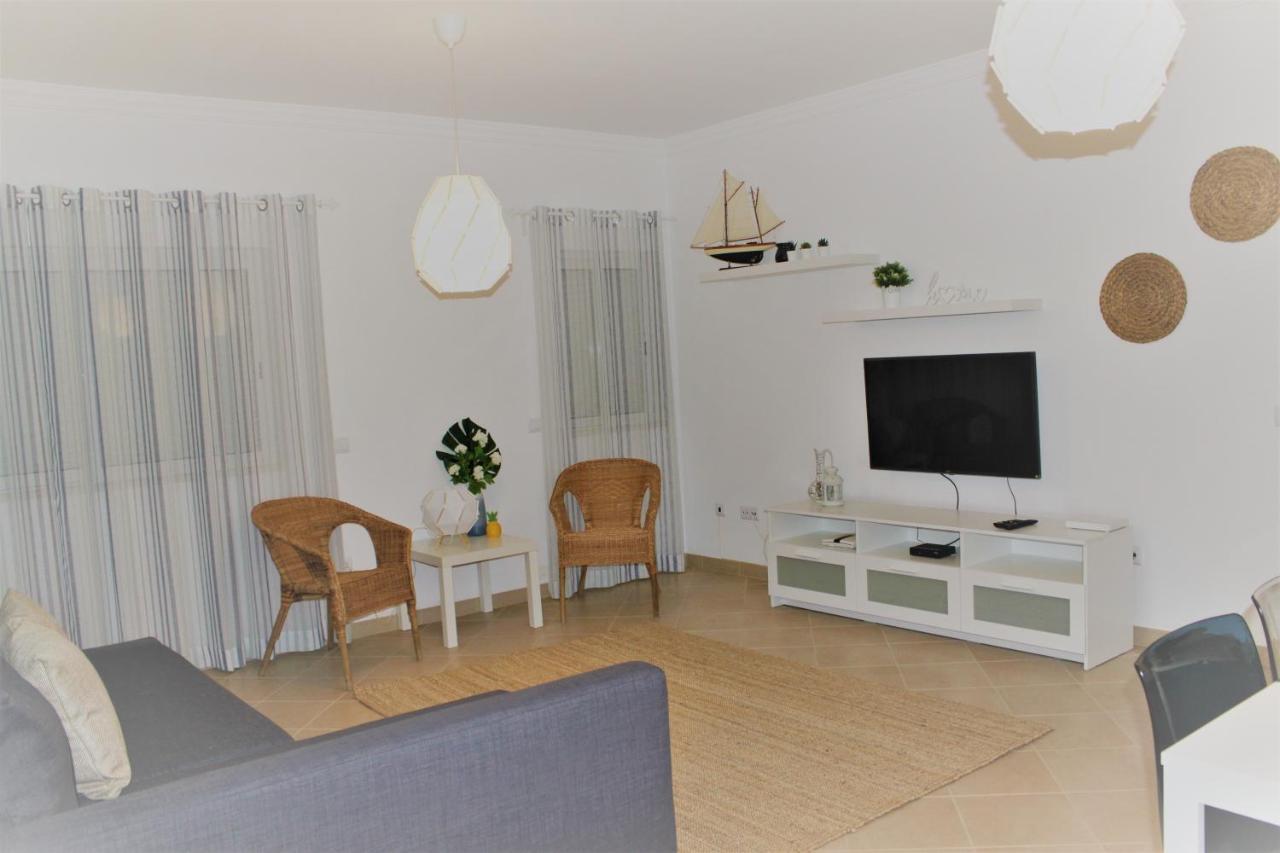 Casa Camoes, Near Airport, 4Km Faro Beach Apartment Luaran gambar